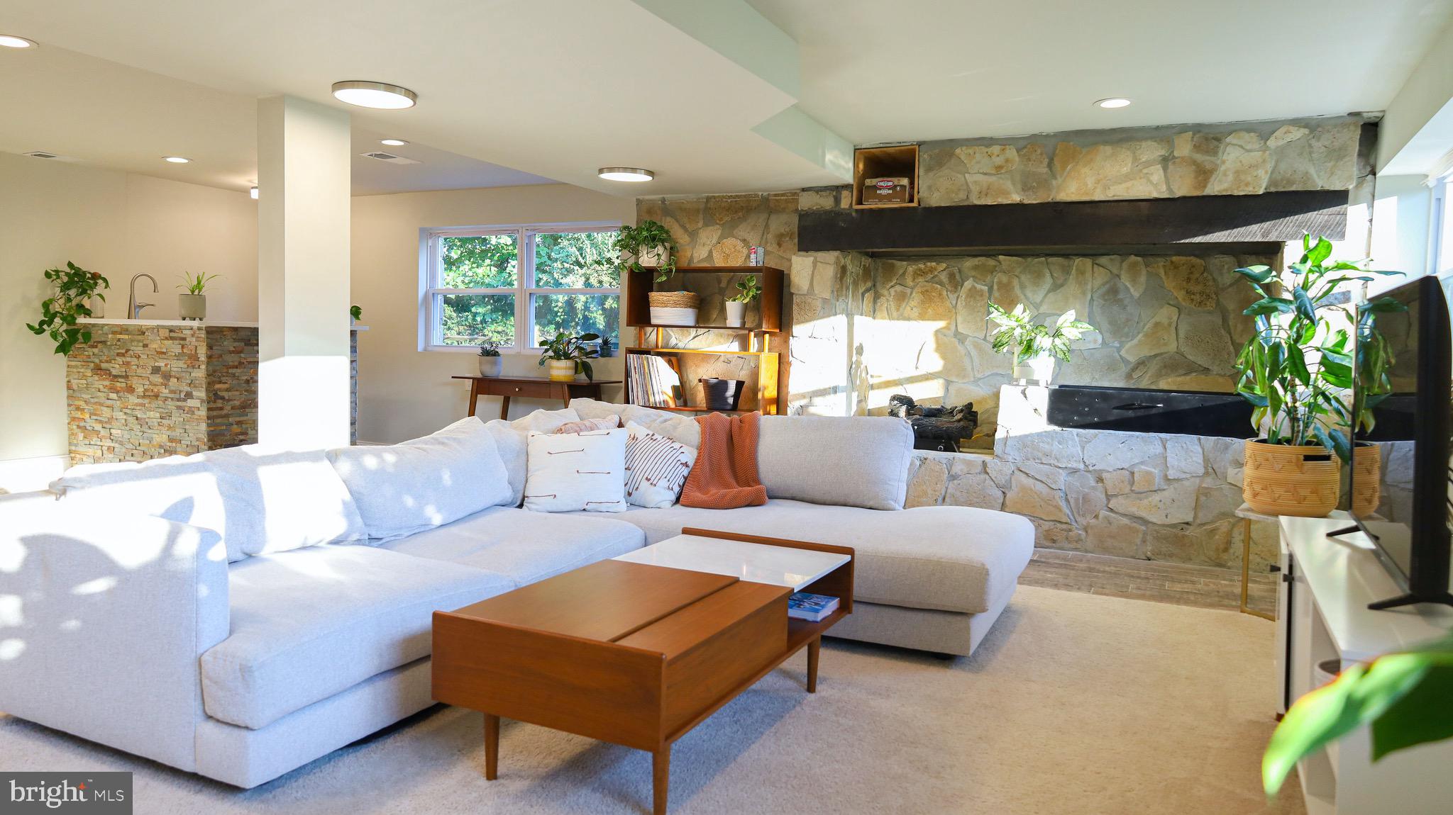 8902 Flagstone Circle Randallstown, MD 21133 - Photo 35 of 46 Family Room w/ Fireplace and Wood/Coal Grille