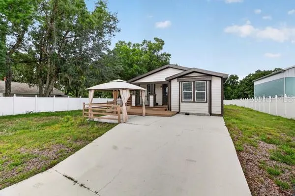 a view of outdoor space and porch