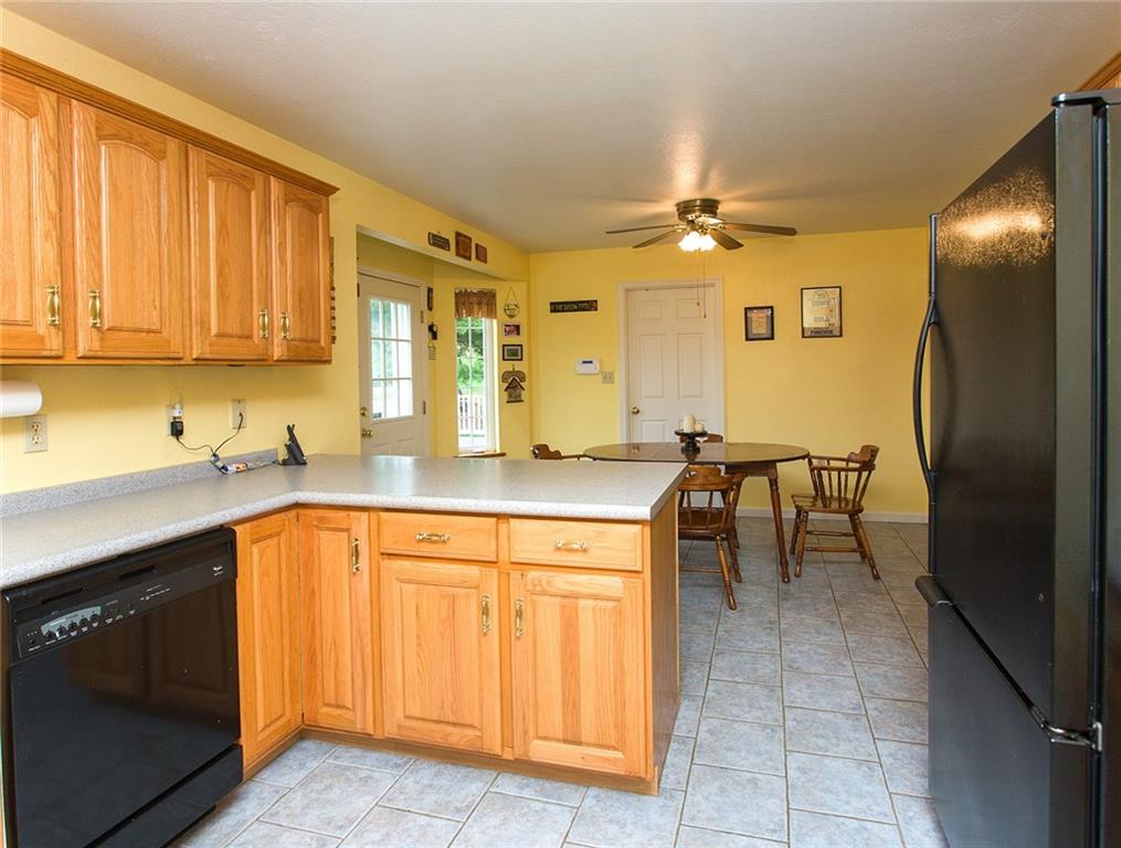 322 Zias Road Perryopolis, PA 15473 - Photo 7 of 22