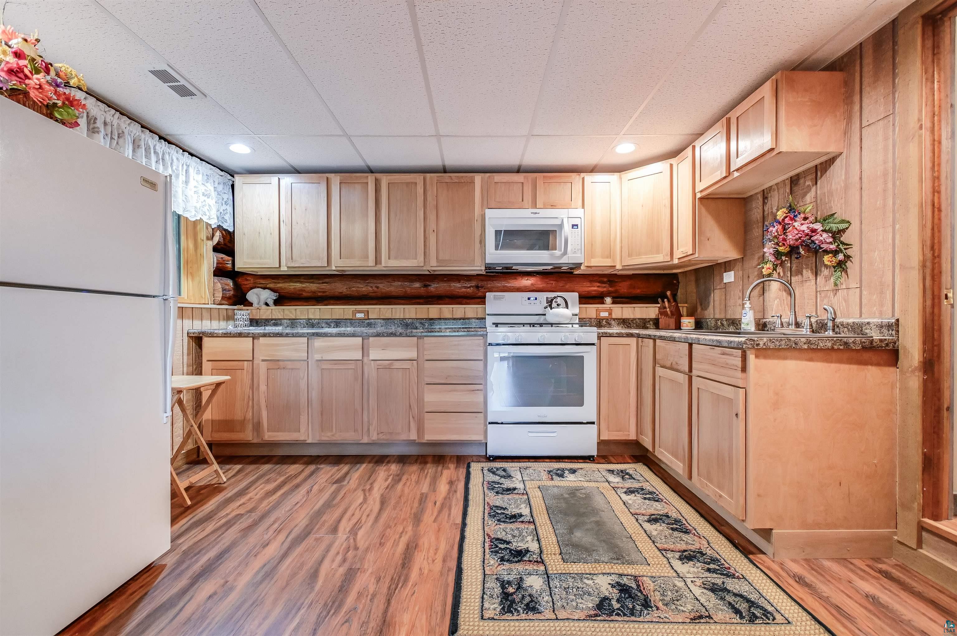 65720 East Pinecrest Road Iron River, WI 54847 - Photo 4 of 32