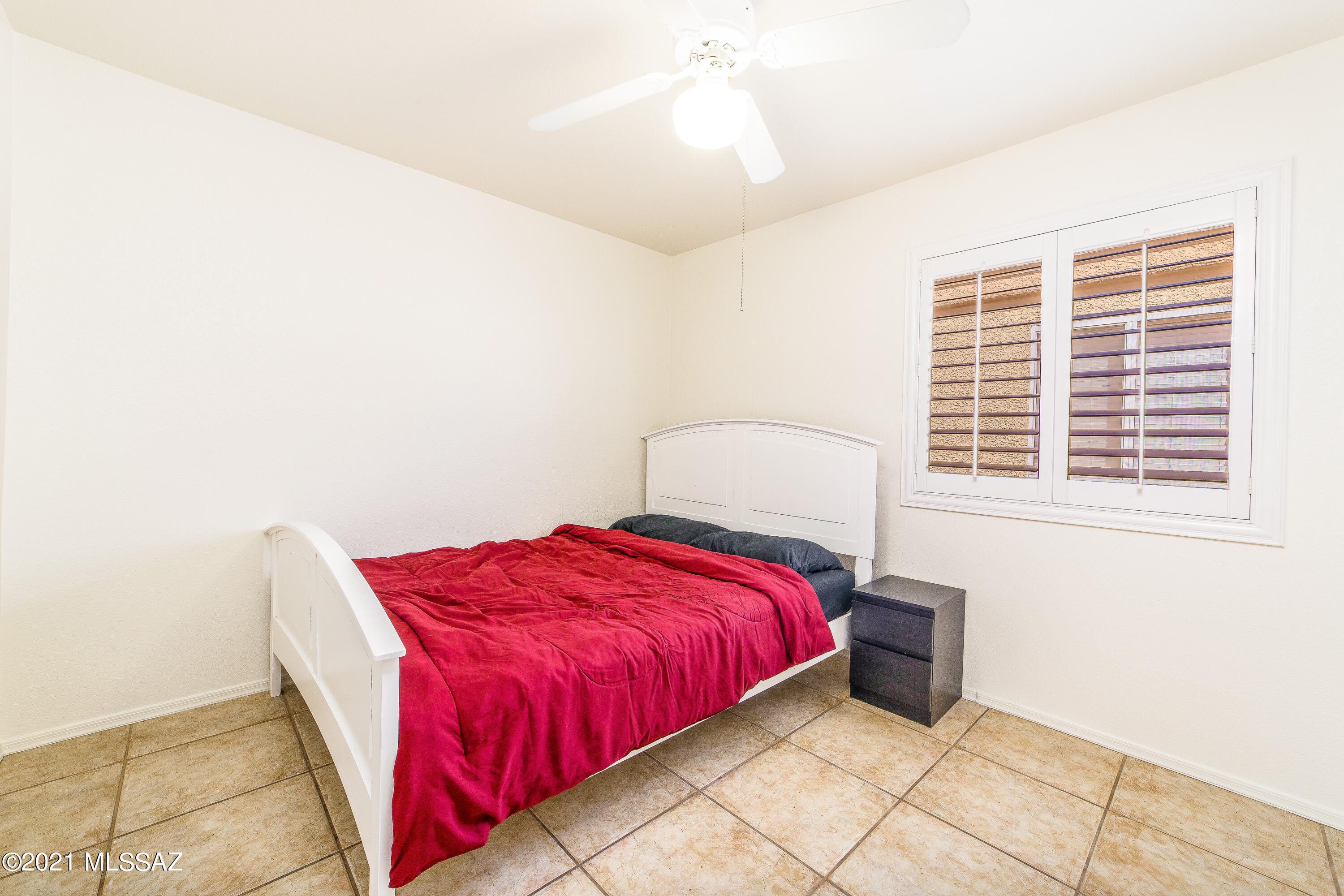 7325 East Cross Ridge Place Tucson, AZ 85710 - Photo 15 of 19