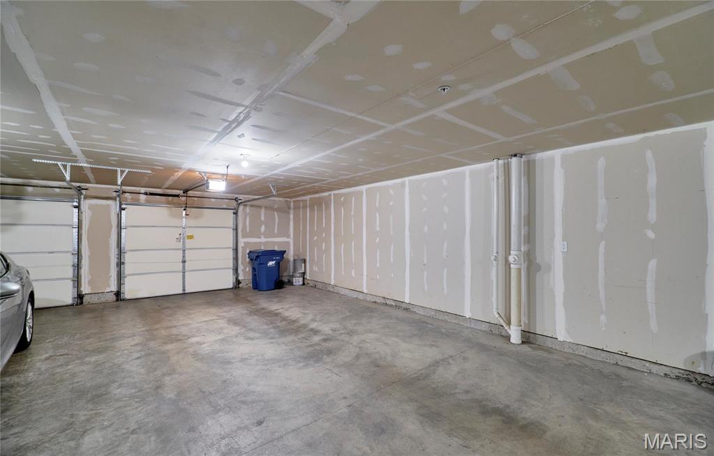 16329 Justus Post Road Chesterfield, MO 63017 - Photo 20 of 36 Gallery Image 20