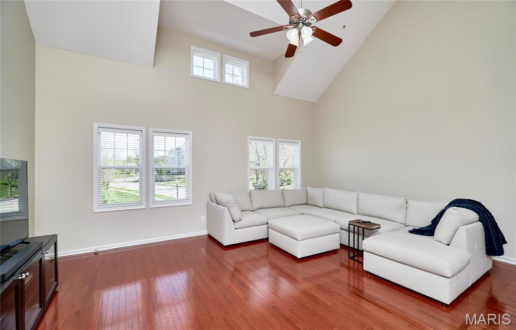 16329 Justus Post Road Chesterfield, MO 63017 - Photo 4 of 36 Gallery Image 4