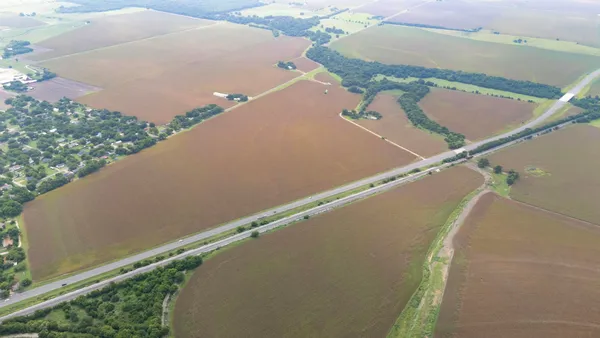 $6,450,000 | 4400-4402 State Highway 95, Granger, TX 76530