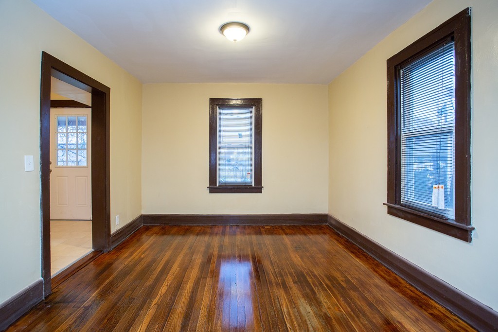 39-41 Terrence Street Springfield, MA 01109 - Photo 21 of 30 Gallery Image 21