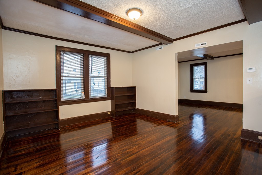 39-41 Terrence Street Springfield, MA 01109 - Photo 7 of 30 Gallery Image 7
