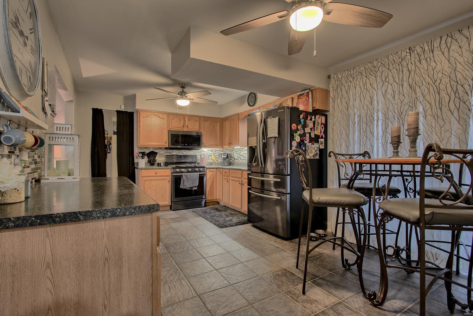 1075 Troy O'Fallon Road Troy, IL 62294 - Photo 14 of 40