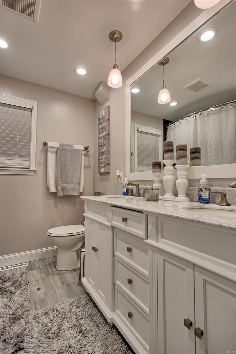1075 Troy O'Fallon Road Troy, IL 62294 - Photo 21 of 40