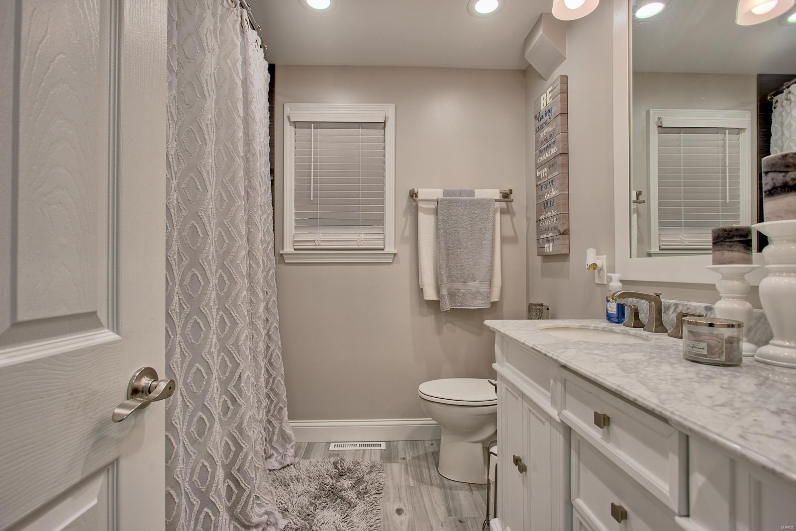 1075 Troy O'Fallon Road Troy, IL 62294 - Photo 22 of 40