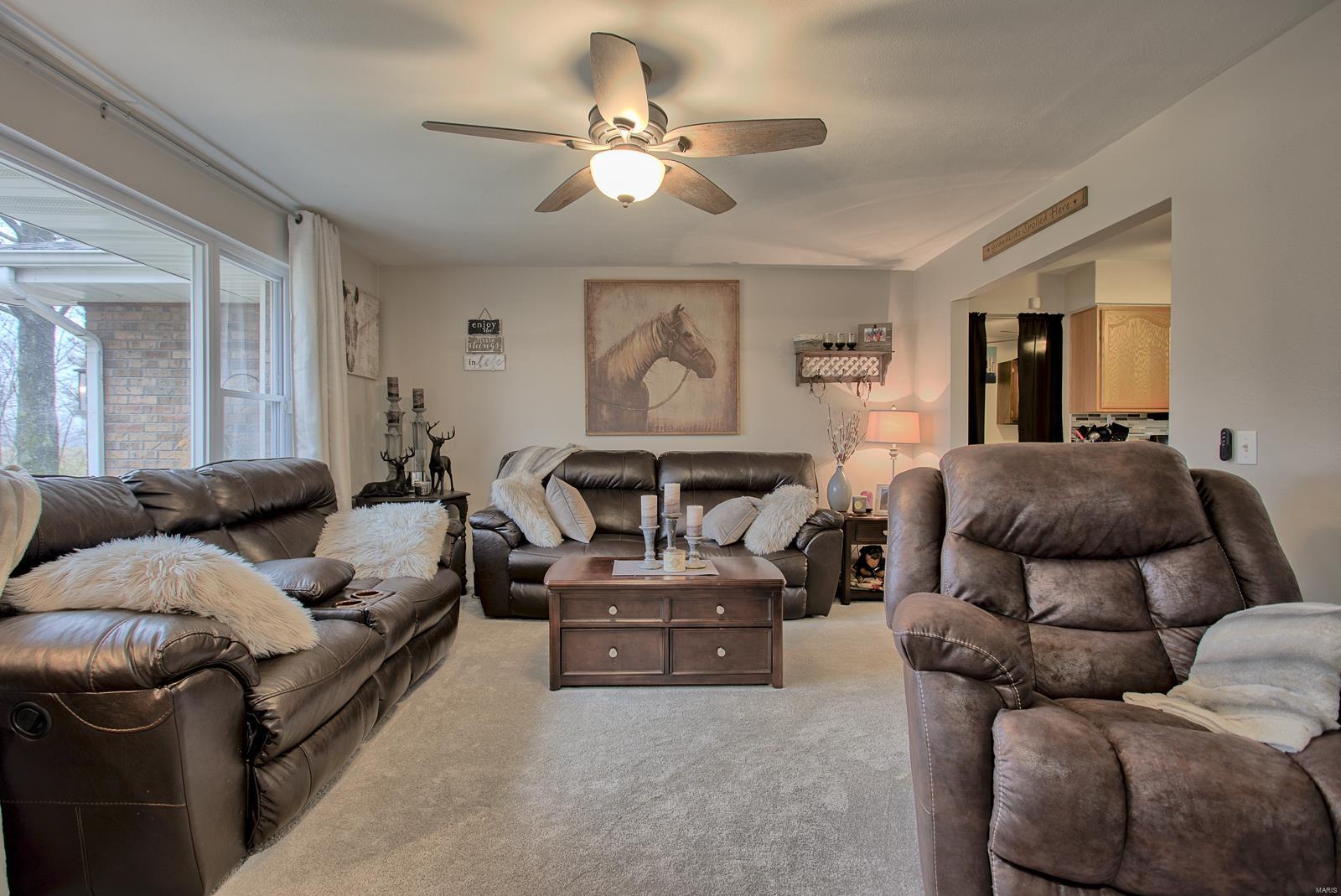 1075 Troy O'Fallon Road Troy, IL 62294 - Photo 5 of 40