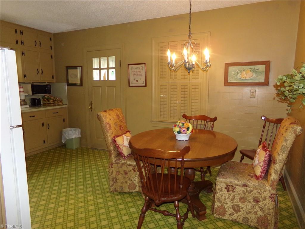 739 Coleridge Road Ramseur, NC 27316 - Photo 8 of 18 Gallery Image 8