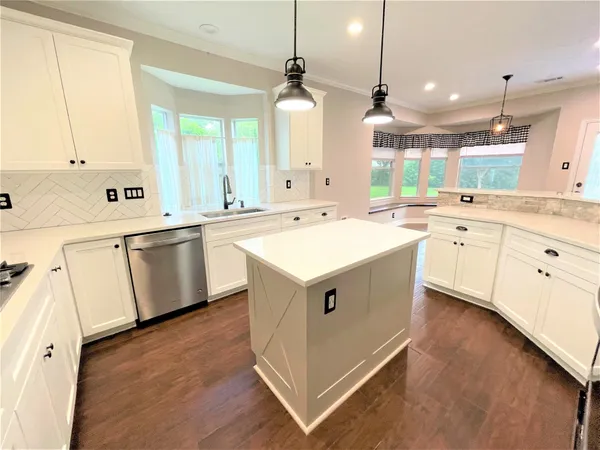 $2,900 | 16407 Stone Prairie Drive, Houston, TX 77095
