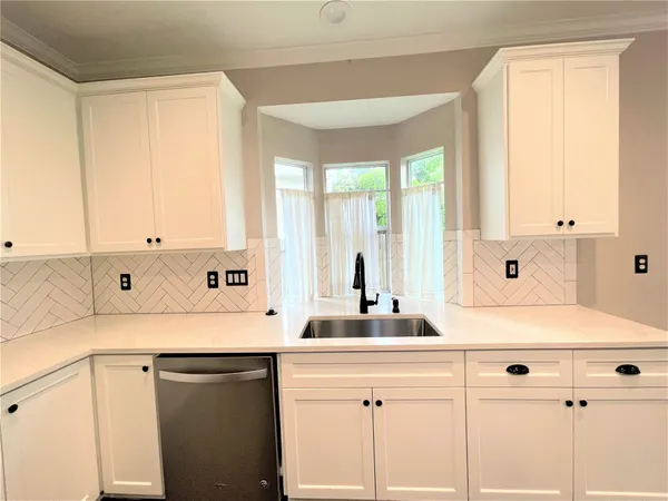 $2,900 | 16407 Stone Prairie Drive, Houston, TX 77095