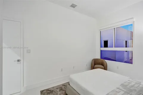$1,050,000 | 1801 Northeast 13th Street, Unit 1829, Fort Lauderdale, FL 33304