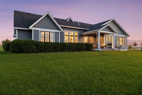 $1,450,000 | 8182 Waterset Circle, Mound, MN 55364