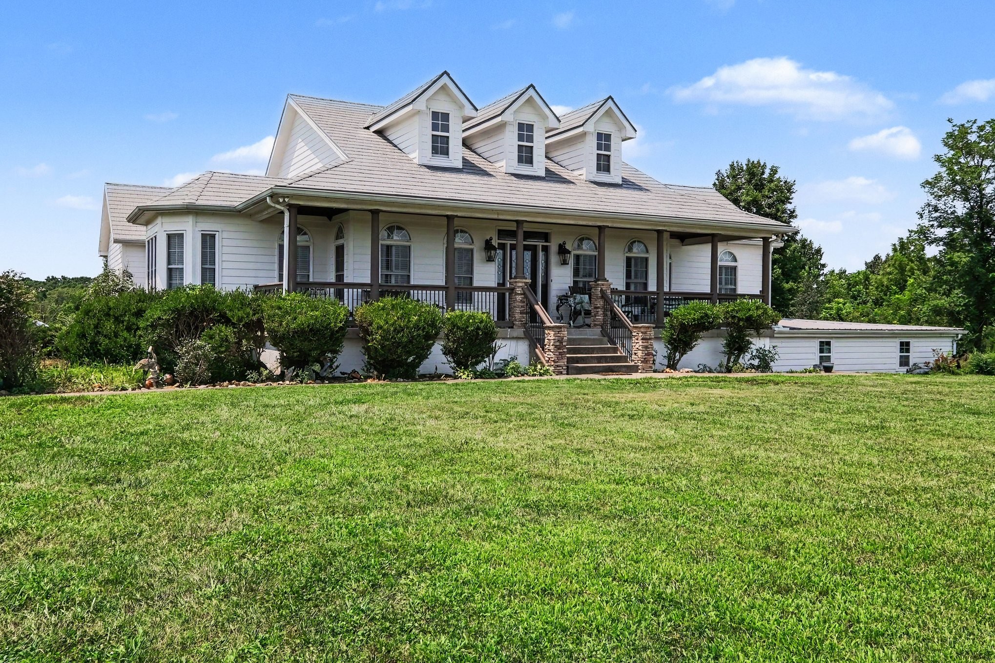7575 South Harpeth Road Primm Springs, TN 38476 - Photo 2 of 30