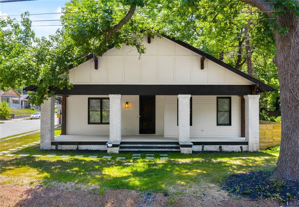 908 Cascade Road Atlanta, GA 30311 - Photo 1 of 1