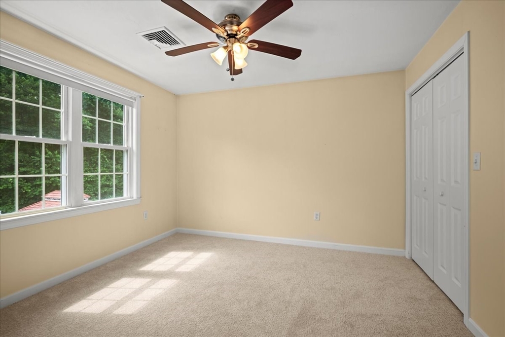 20 Hilltop Farm Road Auburn, MA 01501 - Photo 24 of 40