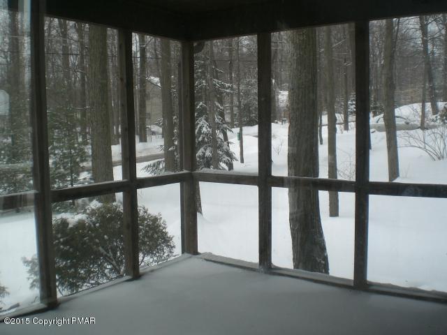 406 Northampton Road Tobyhanna, PA 18466 - Photo 10 of 12 CIMG6846.JPG