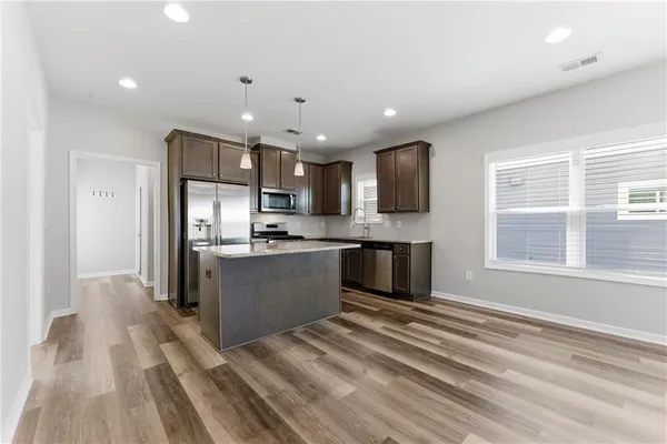 $2,650 | 1780 Sanford Lane, Atlanta, GA 30318