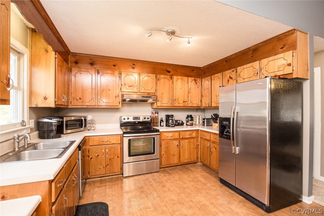 4700 Barrel Point Road Prince George, VA 23875 - Photo 14 of 32 Gallery Image 14