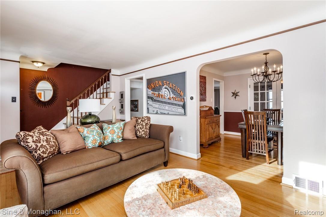1242 Hampton Small026.jpg