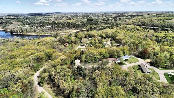 $45,000 | 9-10 Dakota Ridge Road, Baraboo, WI 53913