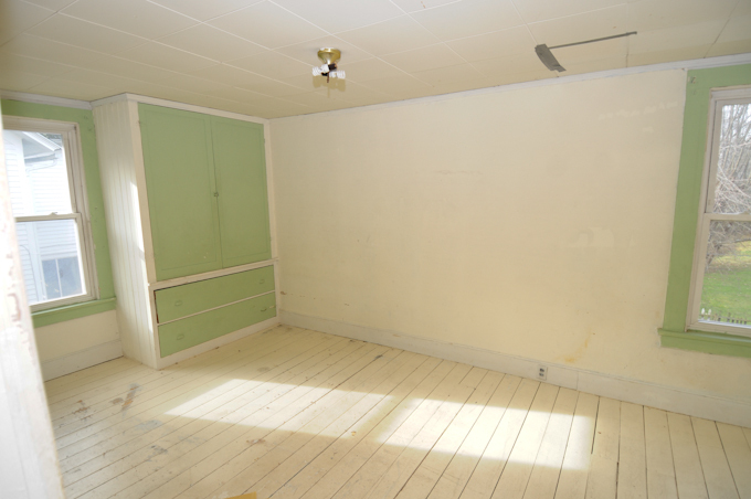 7 Sergeant Street Stockbridge, MA 01262 - Photo 16 of 26 7 Sergeant St bedroom 3