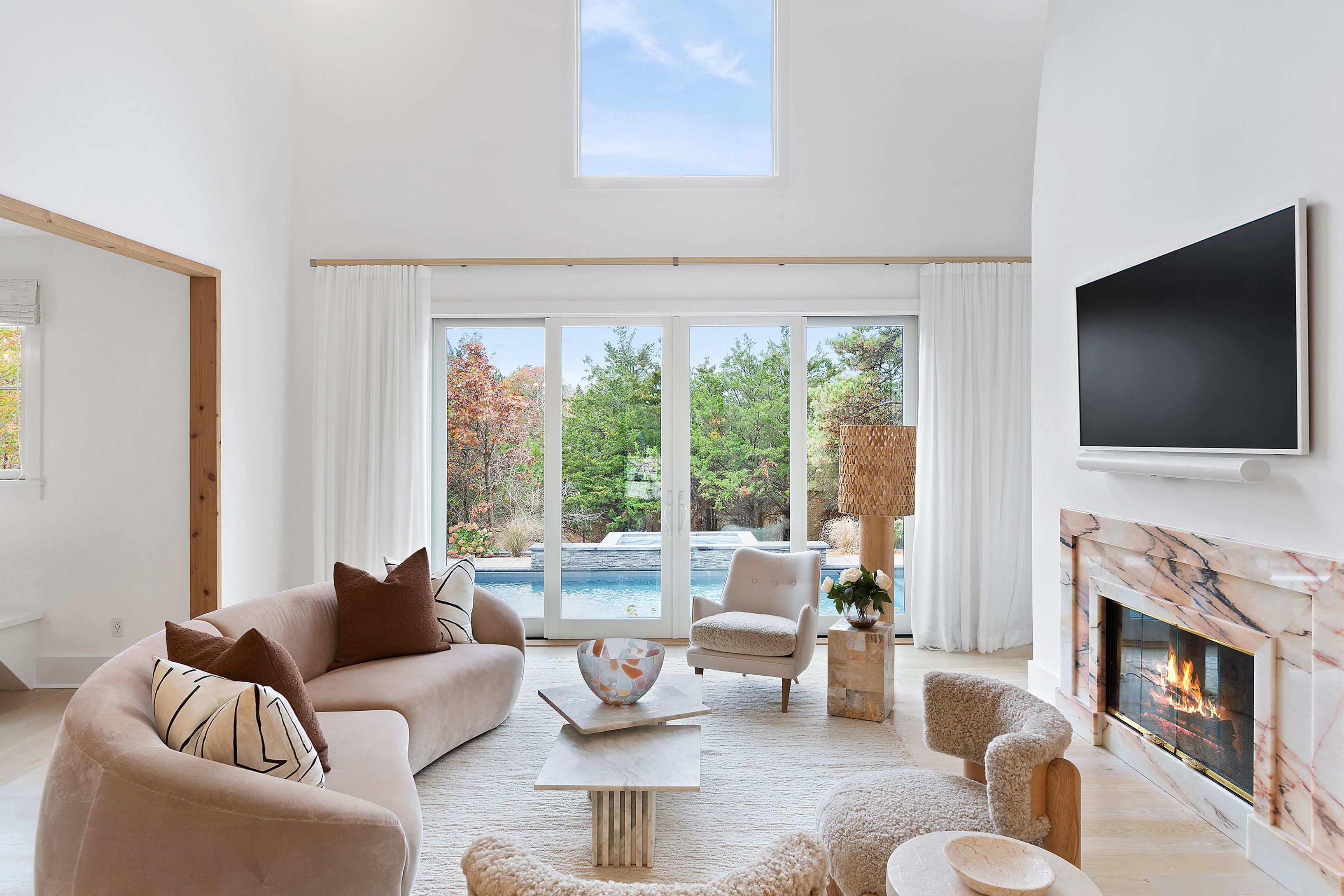 294 St Andrews Road Southampton, NY 11968 - Photo 12 of 41 Gallery Image 12