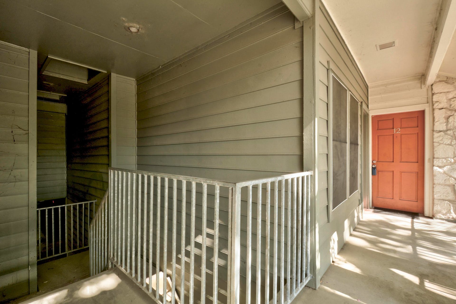 2529 Rio Grande Street, Unit 12 Austin, TX 78705 - Photo 7 of 25 a view of a balcony