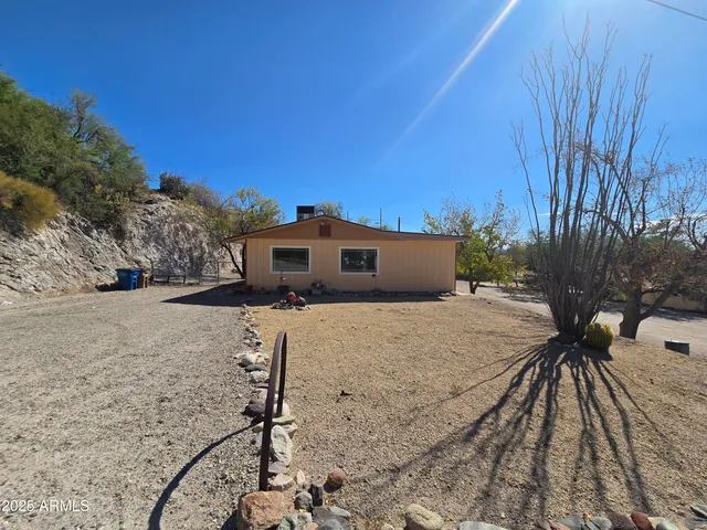$1,750 | 525 El Recreo Court, Wickenburg, AZ 85390