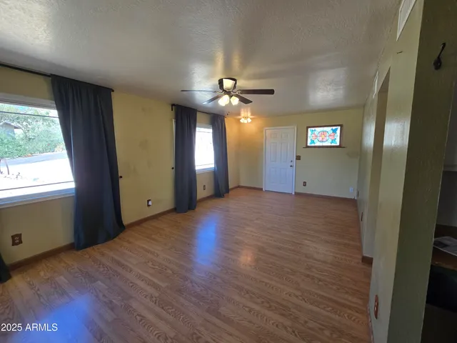 $1,750 | 525 El Recreo Court, Wickenburg, AZ 85390