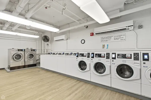 $239,900 | 1700 East 56th Street, Unit 1505, Chicago, IL 60637