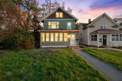 $425,000 | 1217 Grand Avenue, St. Paul, MN 55105