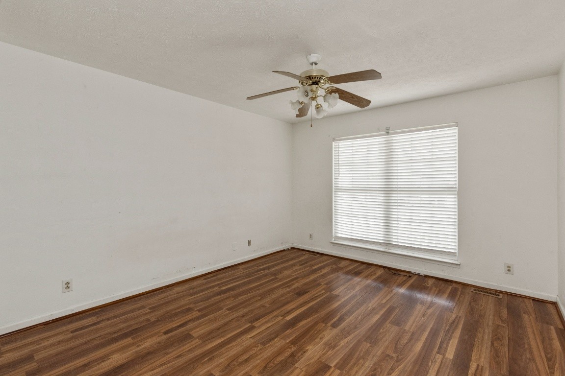 323 Bandera Lane Springfield, TN 37172 - Photo 15 of 33 a view of empty room with wooden floor and fan