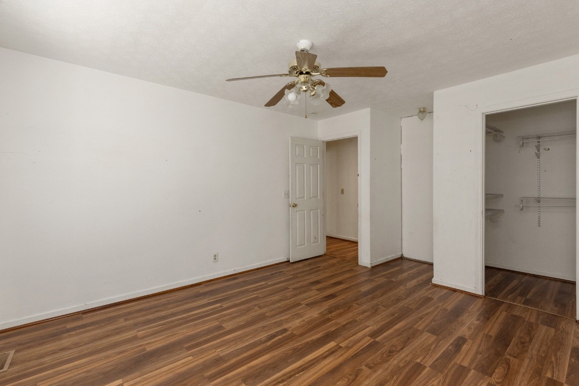 323 Bandera Lane Springfield, TN 37172 - Photo 17 of 33 wooden floor in an empty room