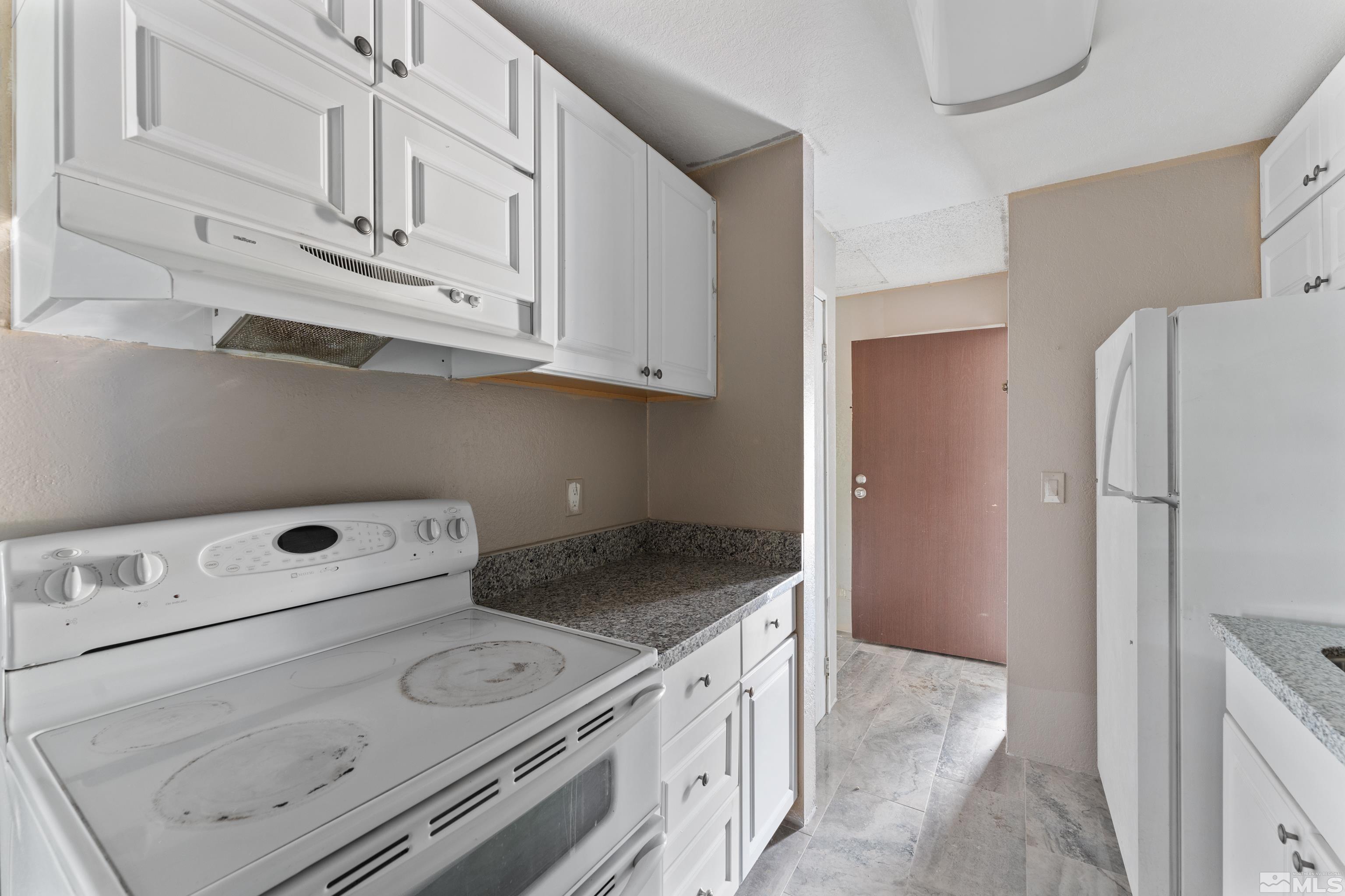 4602 Neil Road, Unit 94 Reno, NV 89502 - Photo 7 of 16 Photo 7