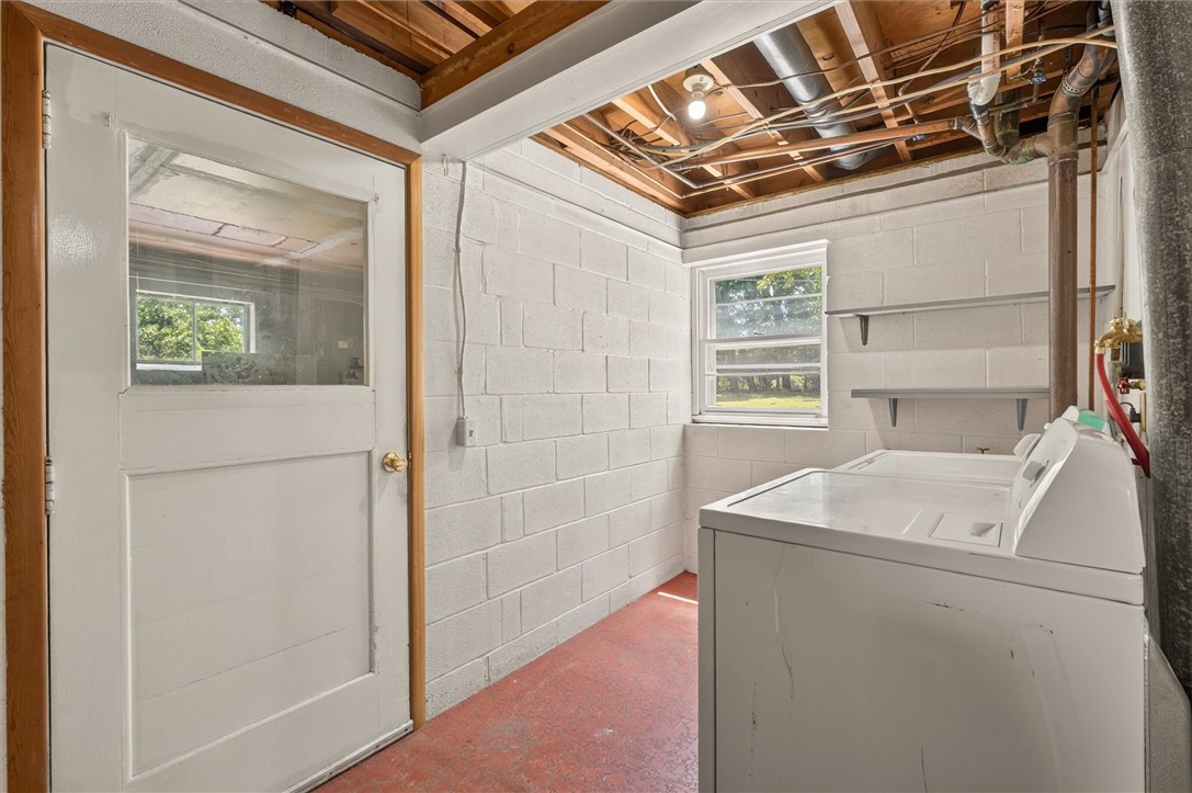 339 East Commercial Street East Rochester, NY 14445 - Photo 28 of 36