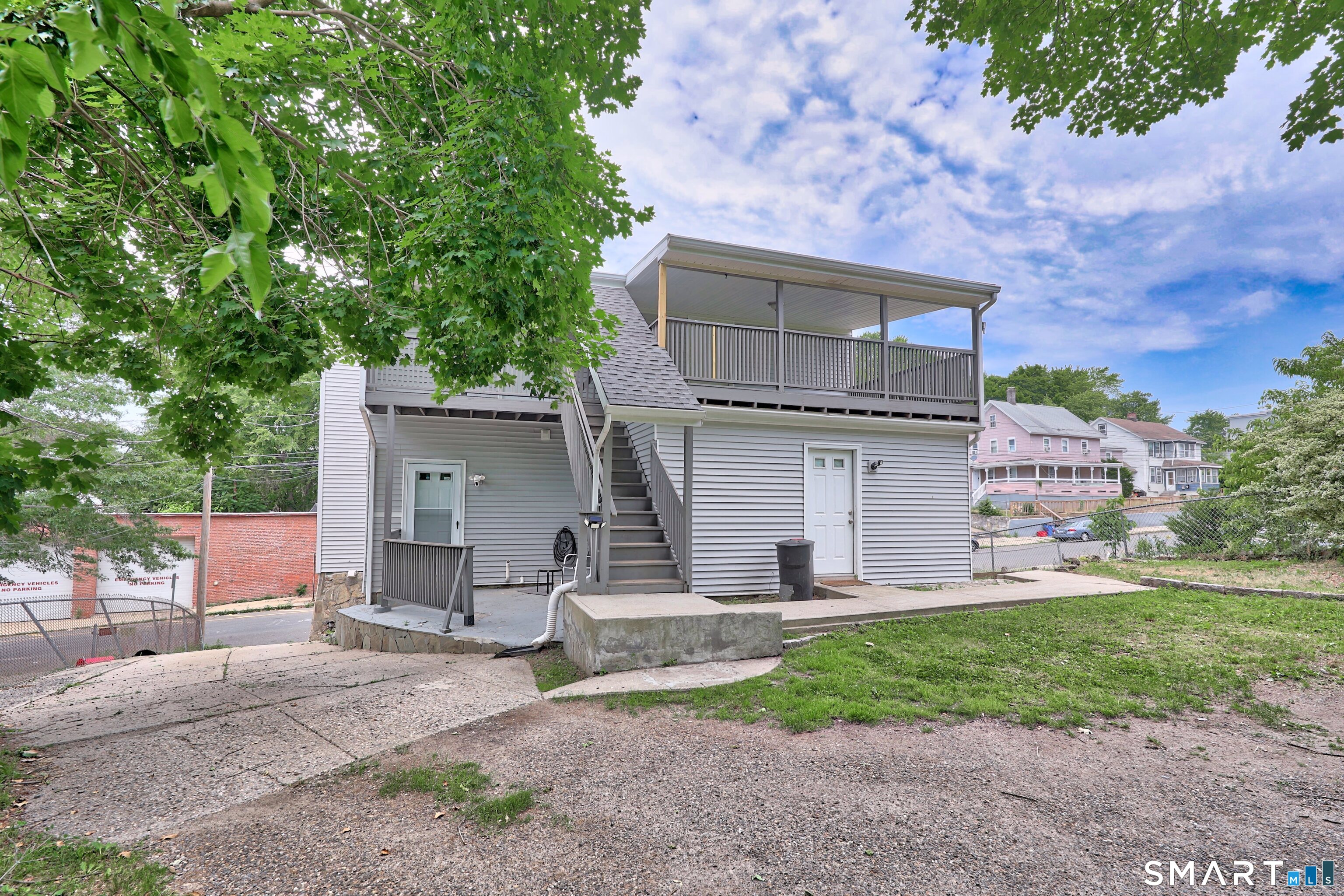 21 Hawkins Street, Unit 3 Derby, CT 06418 - Photo 25 of 27