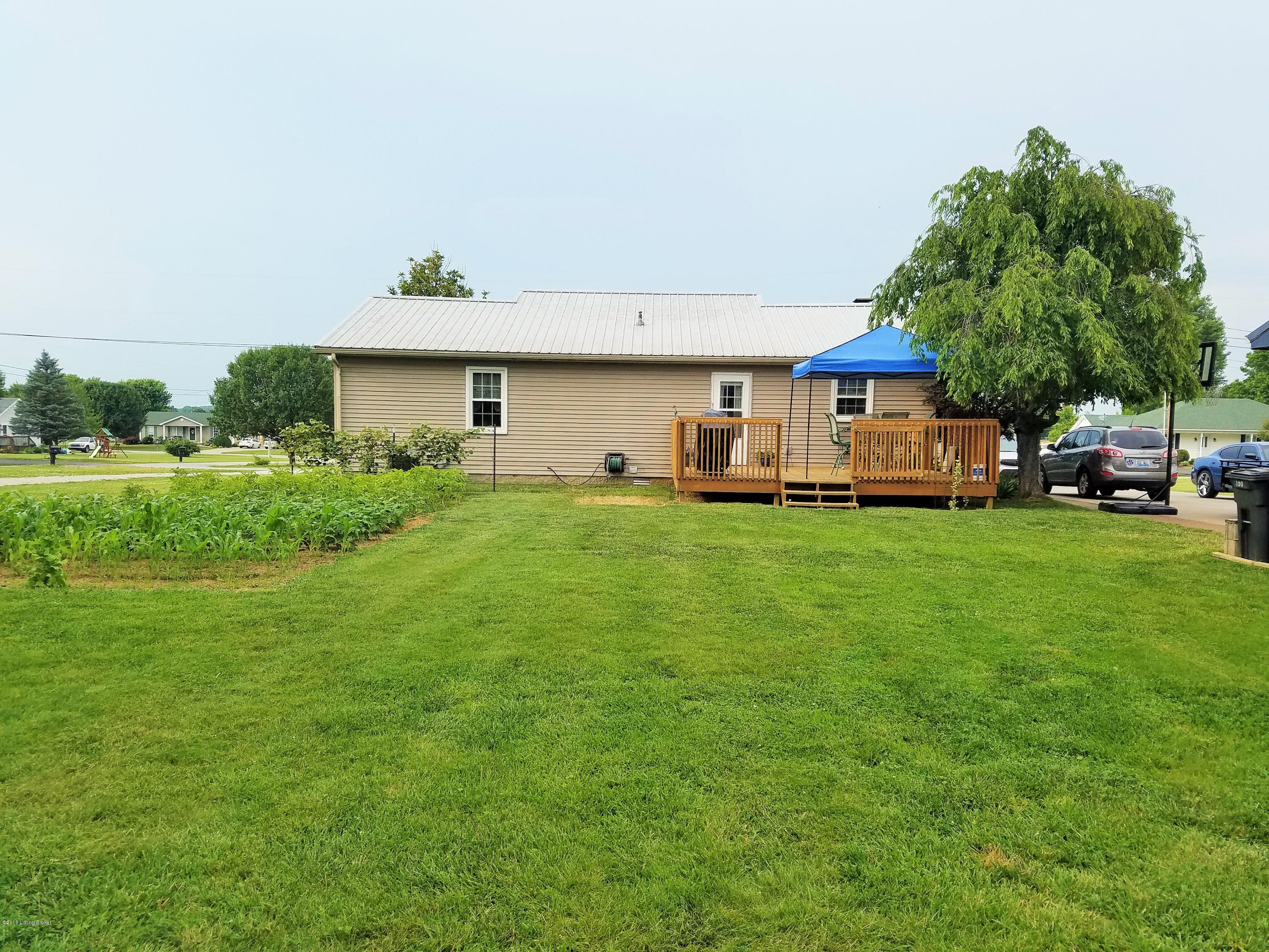 130 Country Vw Ests Road Loretto, KY 40037 - Photo 13 of 16 Rear View