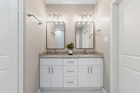 $1,695 | 1321 East 35th Street, Unit B, Houston, TX 77022