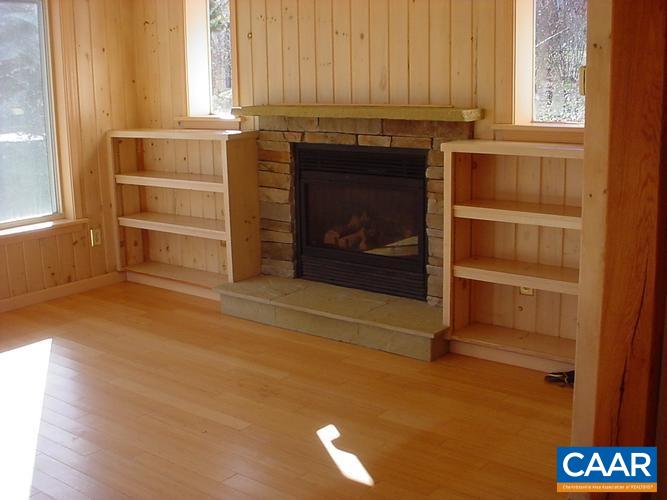 71 The Way Buckingham, VA 23921 - Photo 6 of 14 Gallery Image 6