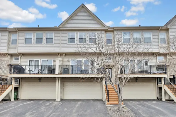$285,000 | 2423 121st Circle Northeast, Unit C, Blaine, MN 55449