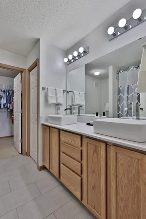 $285,000 | 2423 121st Circle Northeast, Unit C, Blaine, MN 55449