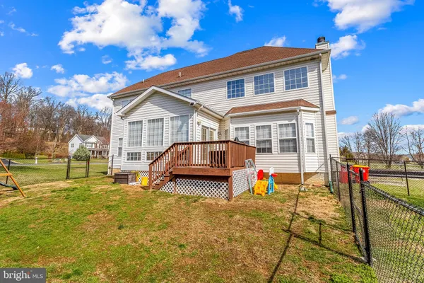 a view of a lake with houses