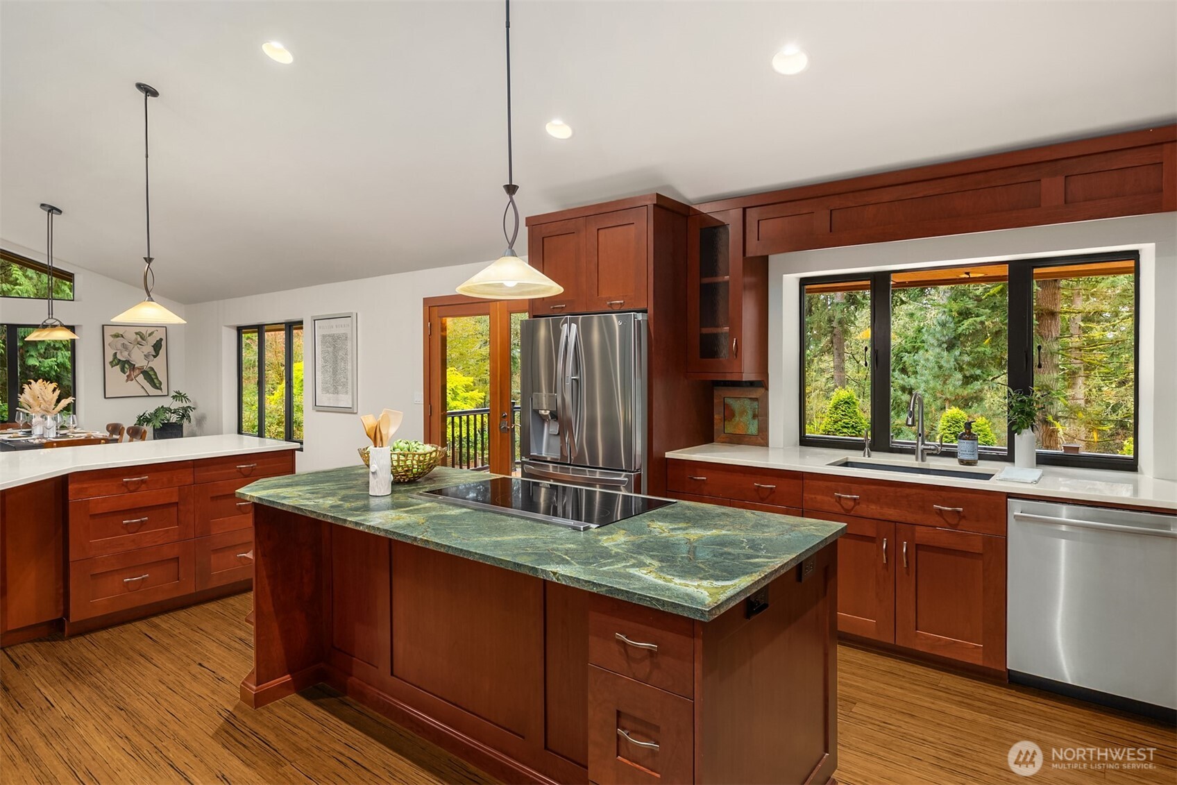 16830 Seminole Road Northeast Poulsbo, WA 98370 - Photo 13 of 38