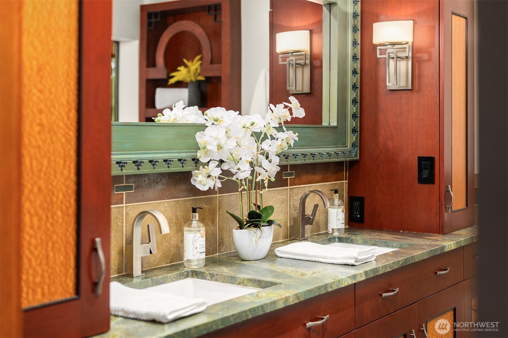 16830 Seminole Road Northeast Poulsbo, WA 98370 - Photo 18 of 38