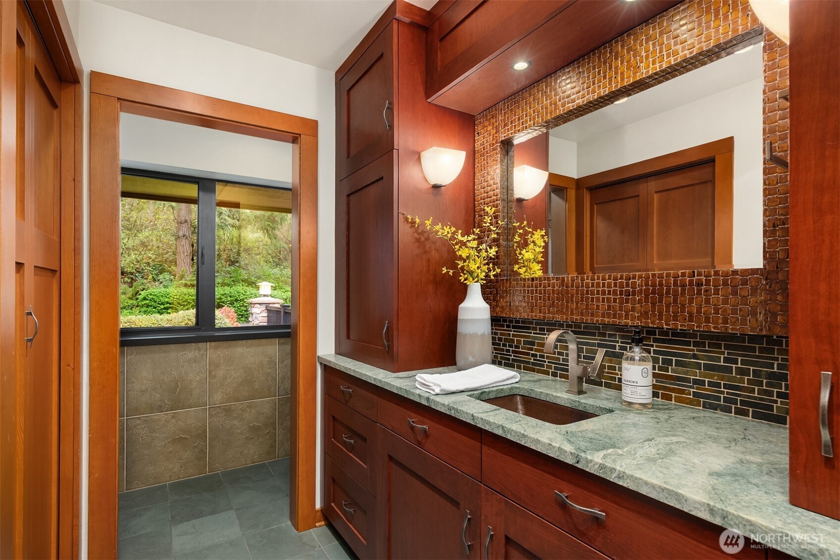 16830 Seminole Road Northeast Poulsbo, WA 98370 - Photo 21 of 38