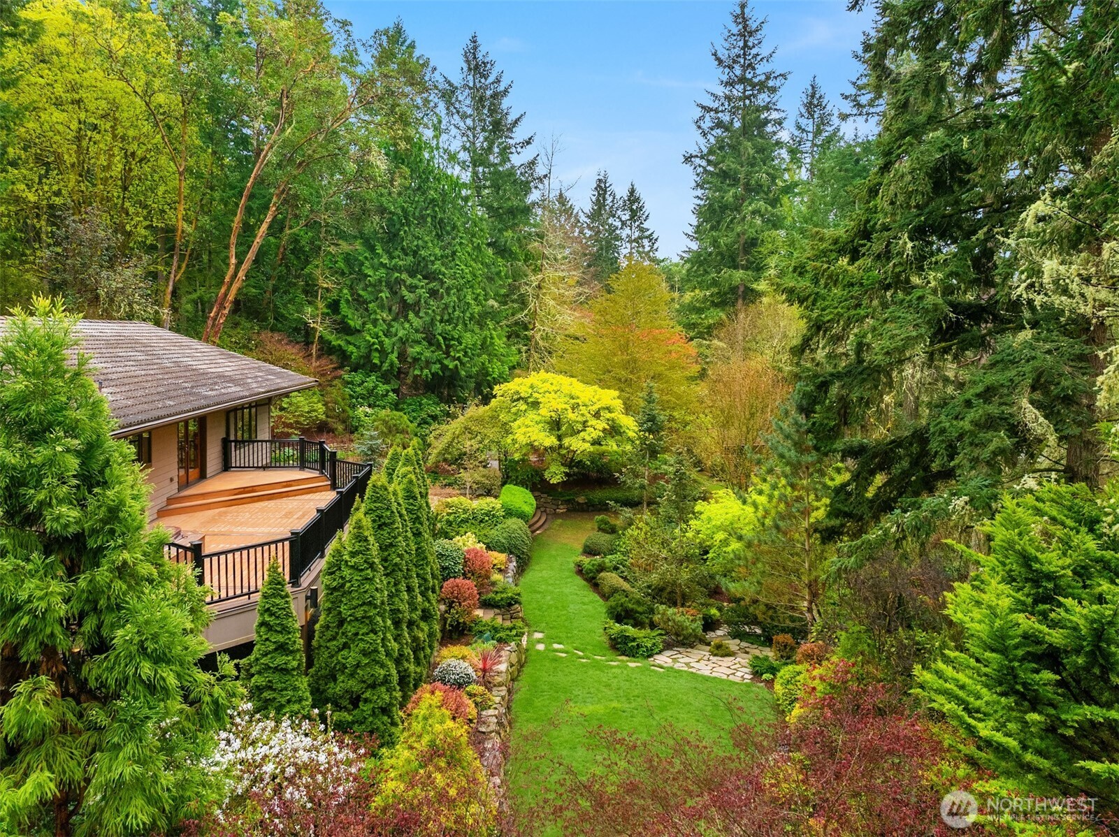 16830 Seminole Road Northeast Poulsbo, WA 98370 - Photo 31 of 38