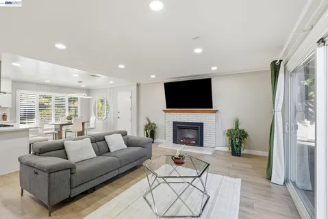 $980,000 | 2394 Tahiti Street, Hayward, CA 94545